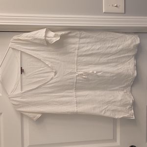 J Jill V-neck short sleeve white top, pre-owned